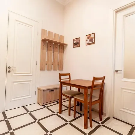 Wonderful Flat On City Center Uzhhorod Exterior photo