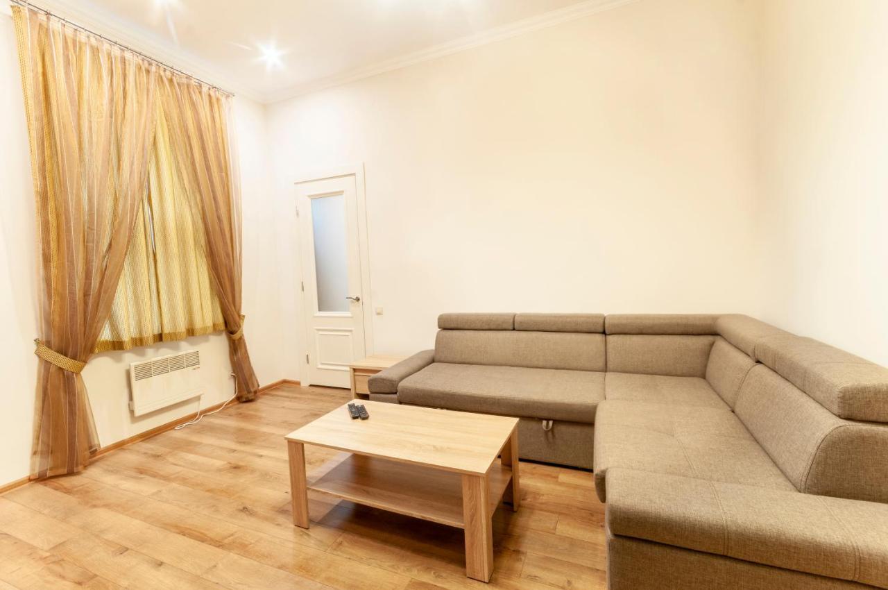 Apartment Wonderful Flat On Center Uzhhorod