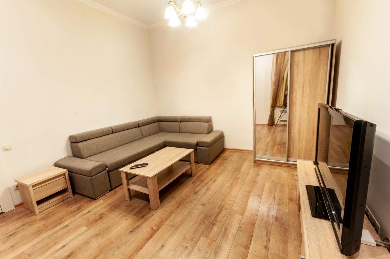 Apartment Wonderful Flat On Center Uzhhorod